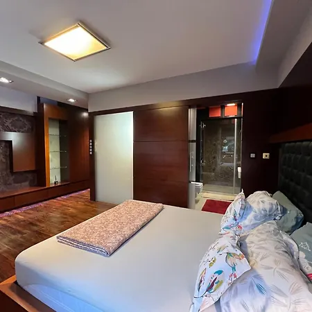 Lux Flat Easy To Reach Centrum